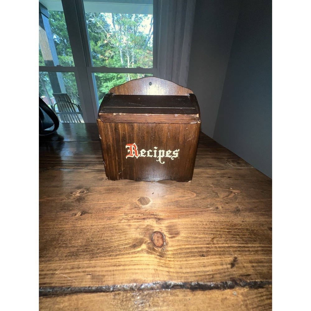 VTG Cornwall So Paris ME Recipe Box Hang or Display on Counter